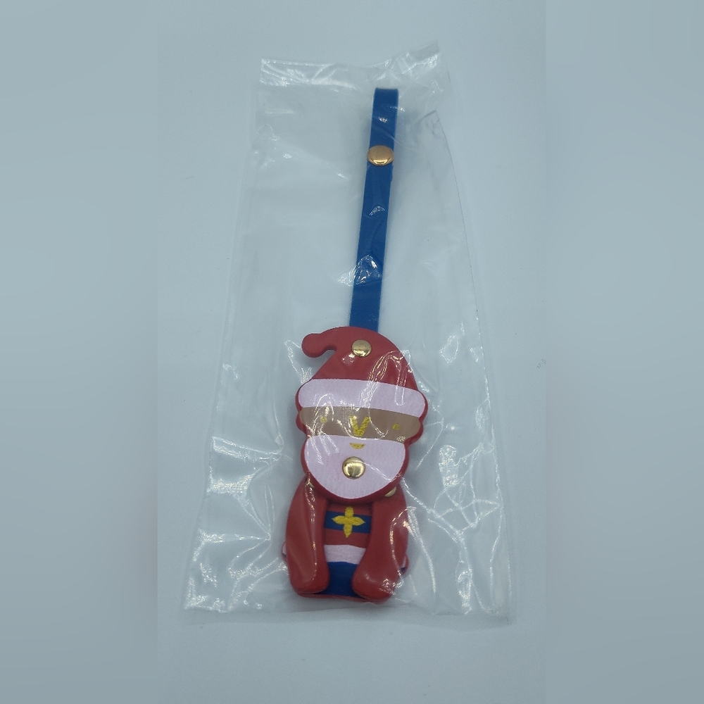 Louis Vuitton Vivienne Christmas Carousel Charm Authenticated Holiday NIP COA - Picture 5 of 6